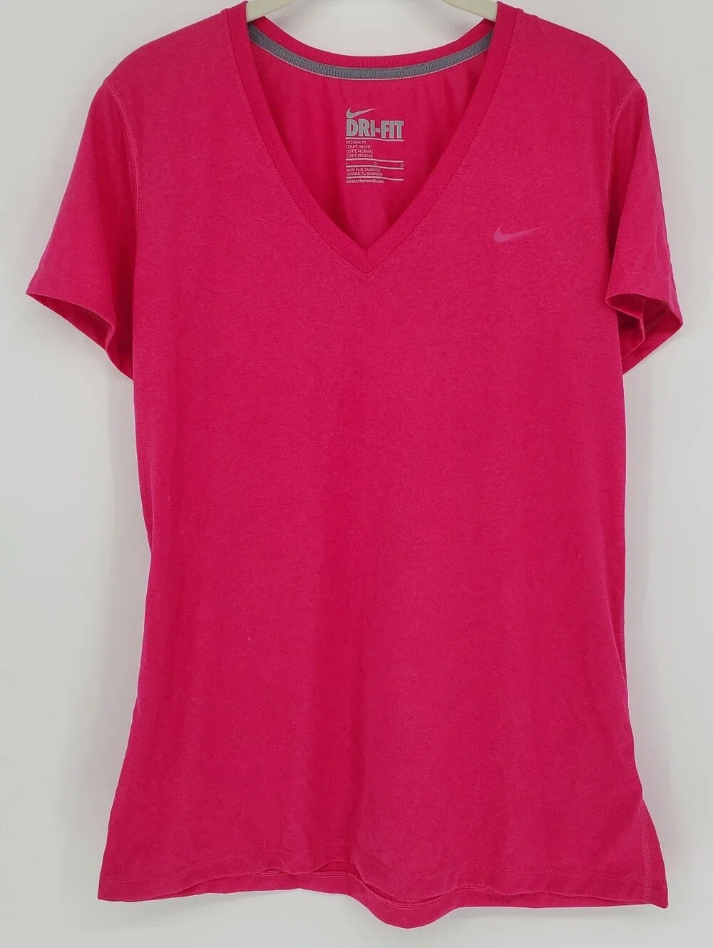 Nike Dri-FIT Short Sleeve Regular Fit Tee - Size Large
